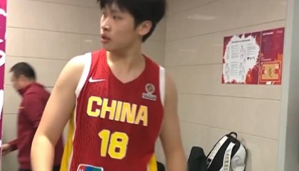 百家乐规则-胜捷克更衣室！王思雨笑开花，其余各将淡定，球队隐患还是多！|女篮|女篮世界杯|捷克女篮|中国女篮|陈明伶_新浪体育_新浪新闻